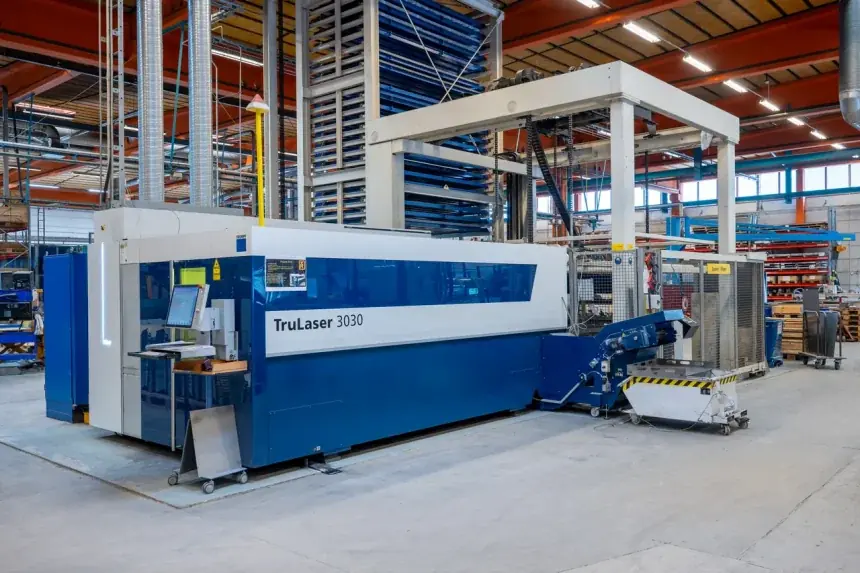 Fiberlasern i produktionshallen